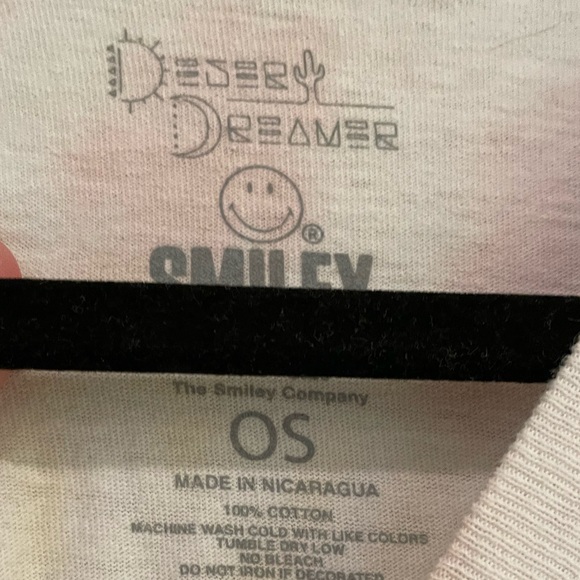 the smiley original shirt! - Picture 2 of 3